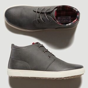 Men’s gray faux leather sneakers